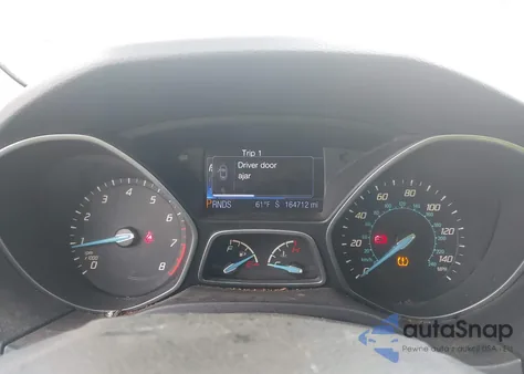 2013 Ford Focus Titanium из США, поврежденный, VIN 1FADP3J2XDL207150